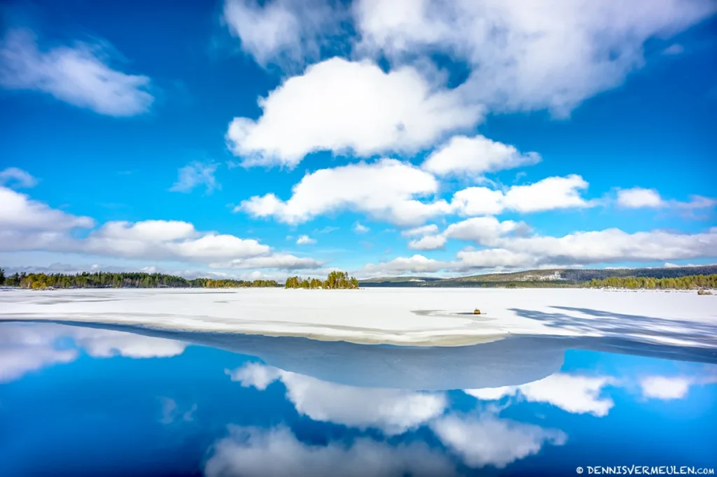 Is Mirror on the Lake