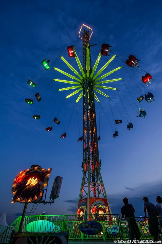 Zwarte Cross Attraction at Night